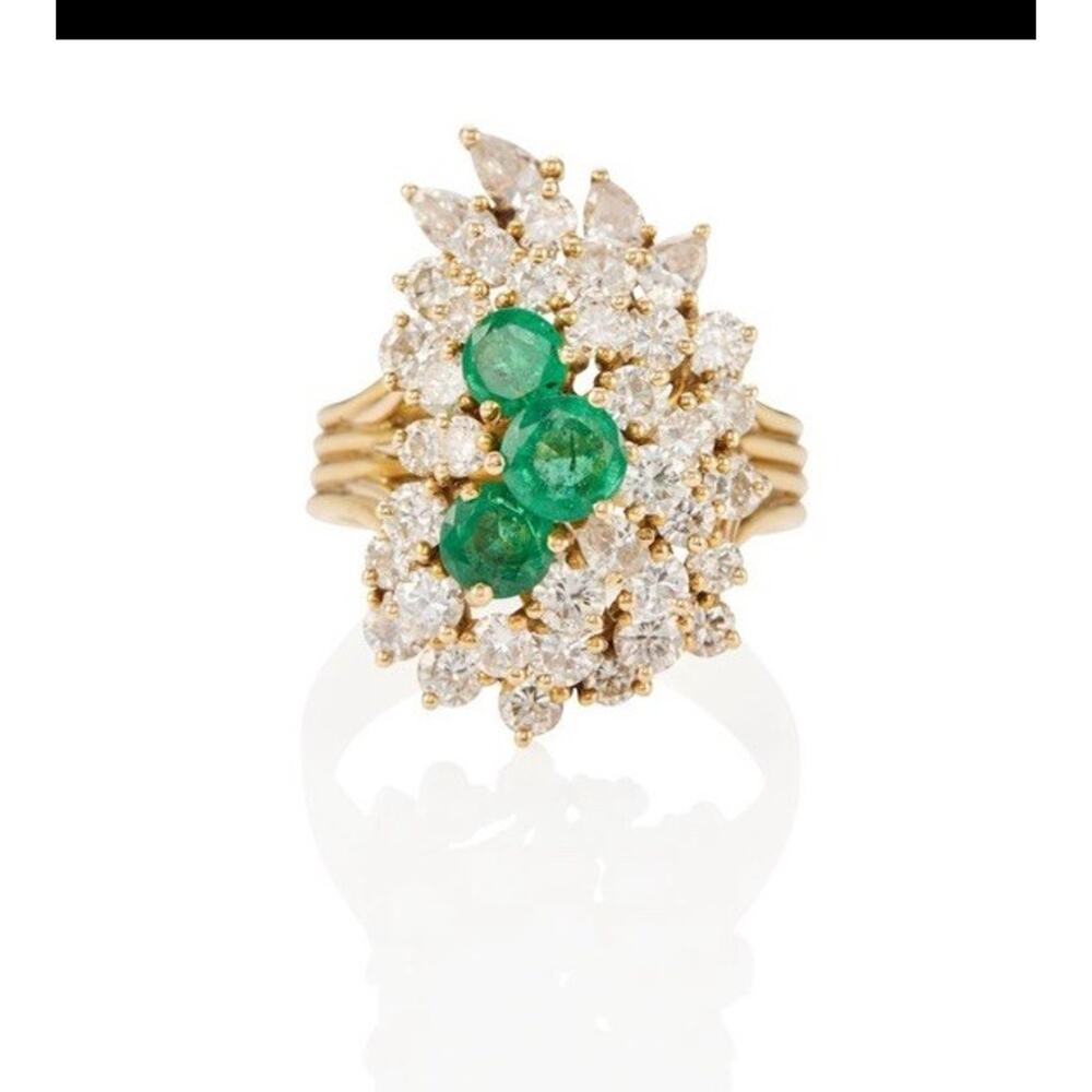 18k 3 Cttw Diamond Emerald Cocktail ring